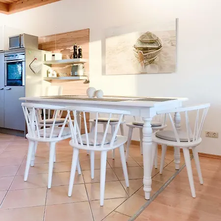 Ferienhaus Karlsson Casa de Férias *